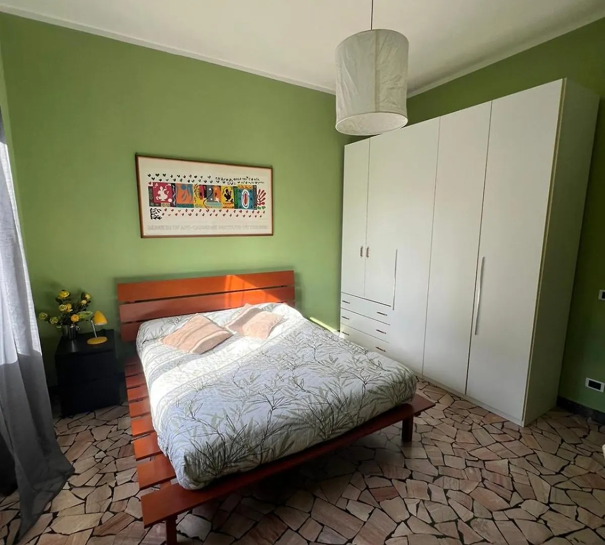 The Green Room Lucca Homestay