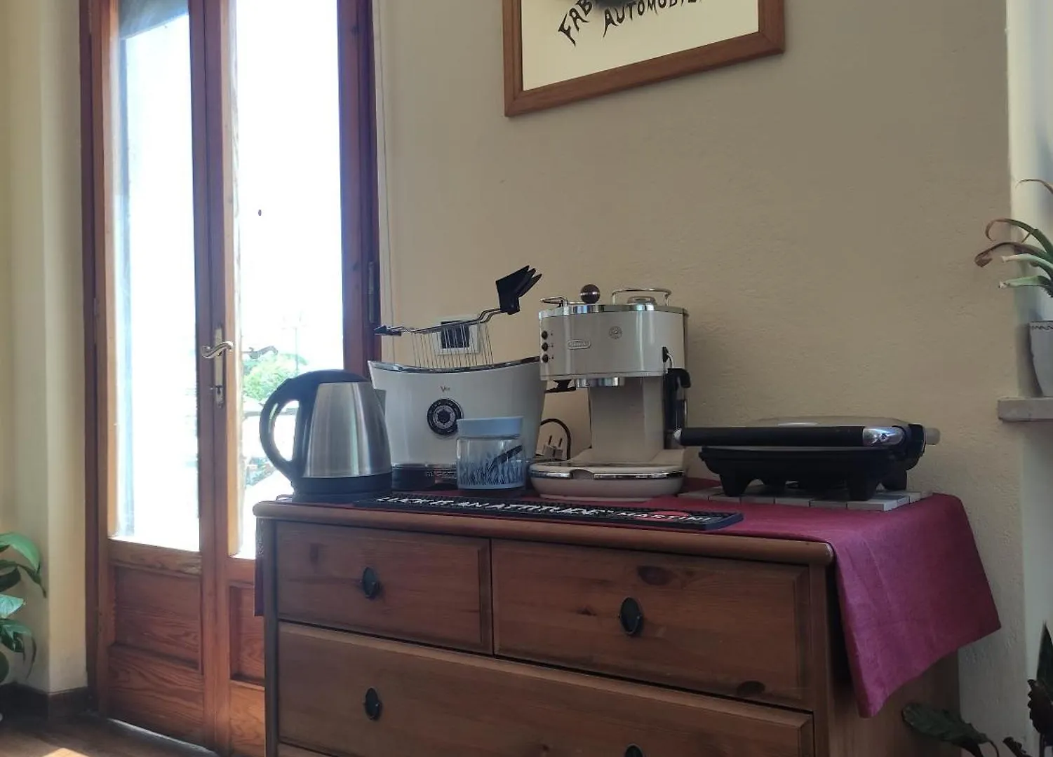 Homestay The Green Room Lucca Italy